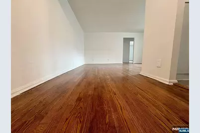 2205 N Central Road 4 D #4 D, Fort Lee, NJ 07024 - Photo 15