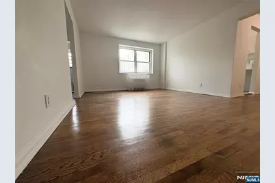 2205 N Central Road 4 D #4 D, Fort Lee, NJ 07024 - Photo 17