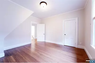 105 E Palisade Avenue B #B, Englewood, NJ 07631 - Photo 13