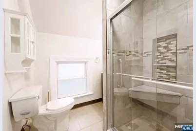 105 E Palisade Avenue B #B, Englewood, NJ 07631 - Photo 11