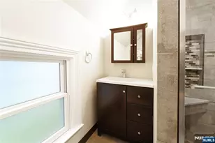 105 E Palisade Ave B, Englewood, NJ 07631 - Photo 11