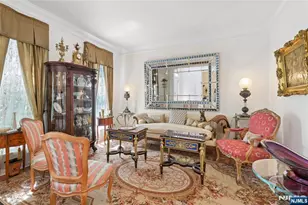 122 White Pine Ct, Paramus, NJ 07652 - Photo 11