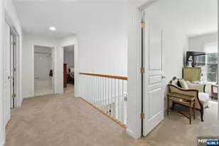 122 White Pine Ct, Paramus, NJ 07652 - Photo 25