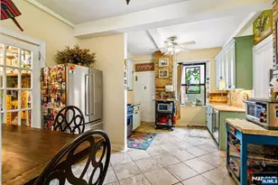 375 Mount Prospect 1Aw, Newark, NJ 07104 - Photo 3