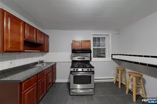 602 N 6th B2, Newark, NJ 07107 - Photo 3