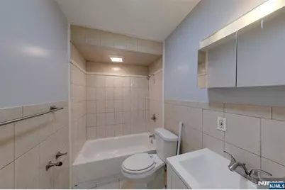 602 N 6th B2 #B2, Newark, NJ 07107 - Photo 5