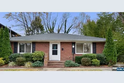 60 Poplar Avenue, Hackensack, NJ 07601 - Photo 1