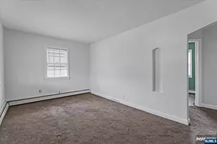140 Palsa Ave, Elmwood Park, NJ 07407 - Photo 9