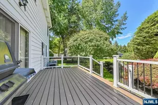 5 Skie Dr, Paramus, NJ 07652 - Photo 19