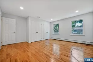 5 Skie Dr, Paramus, NJ 07652 - Photo 17