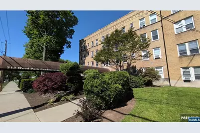 218 Broad Avenue Bb #BB, Leonia, NJ 07605 - Photo 9