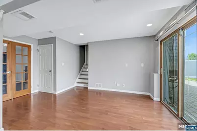 157 Highland Avenue, Bergenfield, NJ 07621 - Photo 9