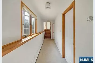 5 Roosevelt Avenue B #B, Bergenfield, NJ 07621 - Photo 9