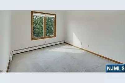 5 Roosevelt Avenue B #B, Bergenfield, NJ 07621 - Photo 17