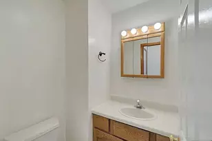 5 Roosevelt Ave B, Bergenfield, NJ 07621 - Photo 15