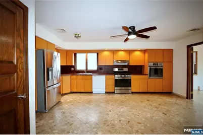 60 Church Street First Floor #First Floor, Lodi, NJ 07644 - Photo 7