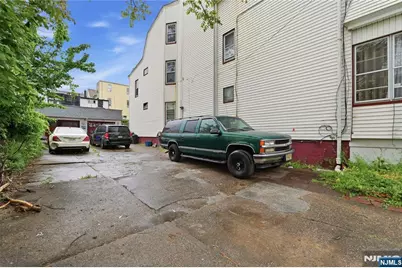24 Elizabeth Street, Paterson, NJ 07503 - Photo 21