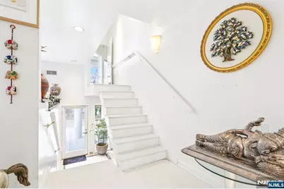 270 E Clinton Avenue, Tenafly, NJ 07670 - Photo 9