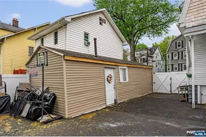 48 39th Street, Irvington, NJ 07111 - Photo 19