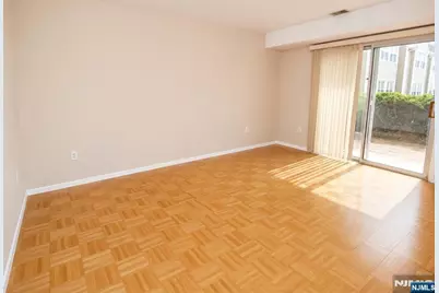 507 Windsor Drive 107 #107, Palisades Park, NJ 07650 - Photo 11