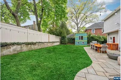 159 Hampton Place, Ridgewood, NJ 07450 - Photo 5