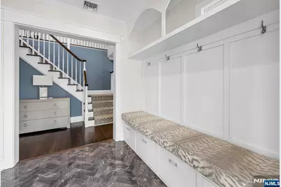159 Hampton Place, Ridgewood, NJ 07450 - Photo 9