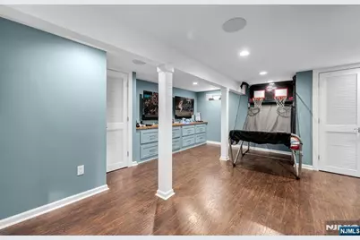 159 Hampton Place, Ridgewood, NJ 07450 - Photo 45