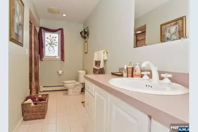 31 Leo Place, Lodi, NJ 07644 - Photo 19