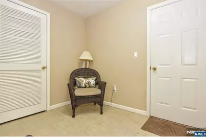 31 Leo Place, Lodi, NJ 07644 - Photo 5
