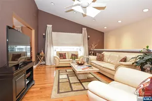 31 Leo Pl, Lodi, NJ 07644 - Photo 9
