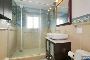 35A Edgewater Pl, Edgewater, NJ 07020 - Photo 15