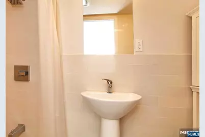 35A Edgewater Place, Edgewater, NJ 07020 - Photo 21