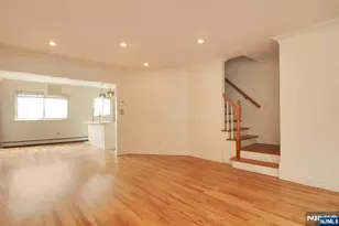 35A Edgewater Pl, Edgewater, NJ 07020 - Photo 3