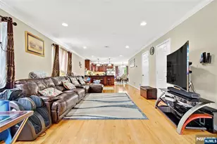 286 James St, Hackensack, NJ 07601 - Photo 9