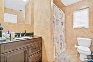 286 James St, Hackensack, NJ 07601 - Photo 33