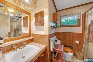 335 Bradley Ave, Northvale, NJ 07647 - Photo 19