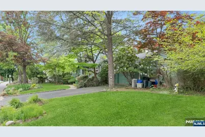 335 Bradley Avenue, Northvale, NJ 07647 - Photo 31