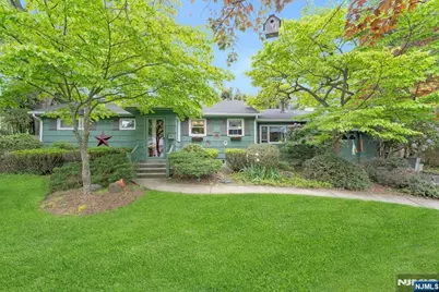 335 Bradley Avenue, Northvale, NJ 07647 - Photo 3