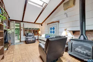 335 Bradley Ave, Northvale, NJ 07647 - Photo 21