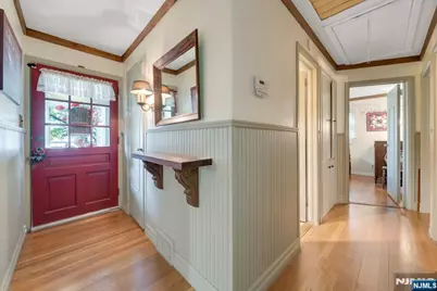 335 Bradley Avenue, Northvale, NJ 07647 - Photo 7