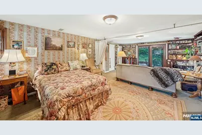 60 Oak Street, Harrington Park, NJ 07640 - Photo 25