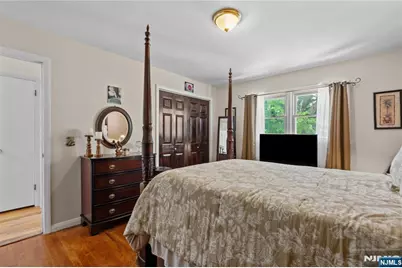 65 Miller Avenue, Elmwood Park, NJ 07407 - Photo 35