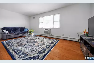 747 Riverside C1 #C1, Lyndhurst Township, NJ 07071 - Photo 5