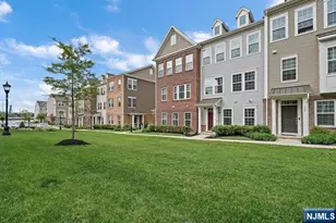 106 Truman Dr, Wood Ridge, NJ 07075 - Photo 3