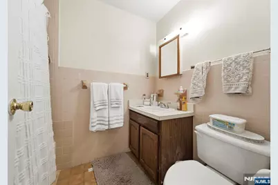 267 Walker Street, Fairview, NJ 07022 - Photo 37