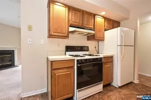 1804 Faulkner Ct, Mahwah, NJ 07430 - Photo 11