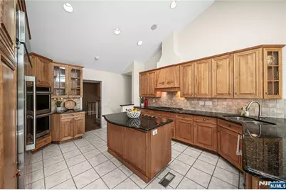 65 Arcadia Court, Harrington Park, NJ 07640 - Photo 11