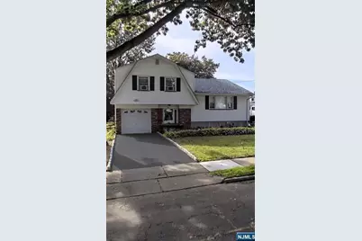 92 Van Buskirk Road, Teaneck Township, NJ 07666 - Photo 1