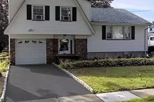 92 Van Buskirk Rd, Teaneck Township, NJ 07666 - Photo 1