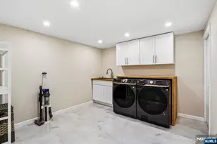 881 Bordentown Ave, South Amboy, NJ 08879 - Photo 29